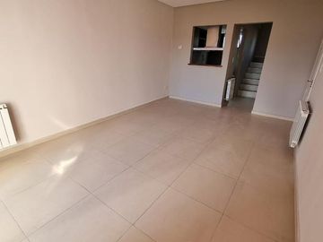 Departamento - Guillermo E Hudson