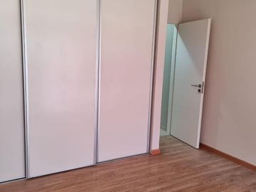 Departamento - Guillermo E Hudson