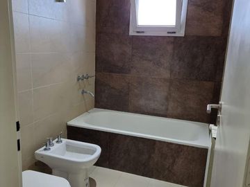 Departamento - Guillermo E Hudson