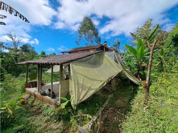 VENDO LOTE DE 6600M2 DERECHO POSESORIO ROVIRA