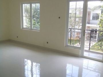 Dijual Rumah Foresta Cluster Collinare BSD City Tangerang Selatan Bagus Nyaman Strategis Siap Huni