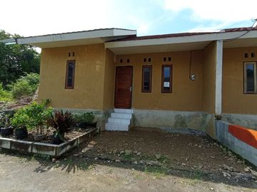 rumah minimalis komplek perumahan di wates kulon progo