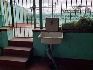 Casa PH en venta en Piñeyro