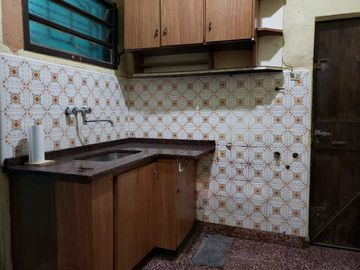 Casa PH en venta en Piñeyro