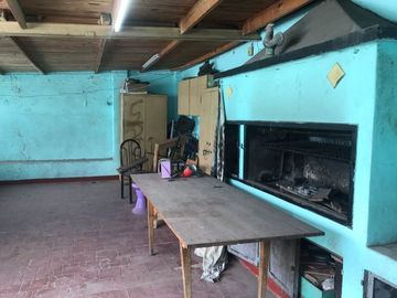 Casa PH en venta en Piñeyro