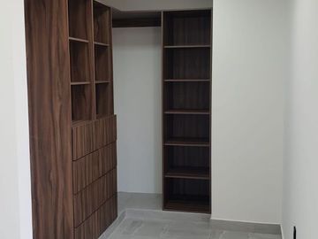 EXCELENTE CASA EN VENTA EN CANDORA RESIDENCIA, LEÓN ,GTO.