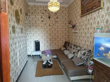 Rumah Pusat Kota Demak Jaya Surabaya