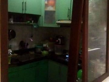 JUAL Rumah di Pancoran jalan muat mobil sudah SHM bebas banjir