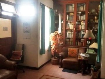 JUAL Rumah di Pancoran jalan muat mobil sudah SHM bebas banjir