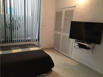 CASA EN VENTA A ORILLA DEL LAGO 