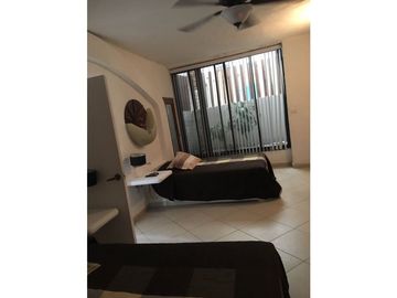 CASA EN VENTA A ORILLA DEL LAGO 
