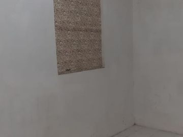 Kontrakan Strategis ada kanopi dkt Stasiun Kranji Bekasi dkt Jakarta