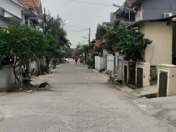 Kontrakan Strategis ada kanopi dkt Stasiun Kranji Bekasi dkt Jakarta