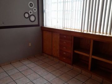 Casa en venta en Nezahualcóyotl, Estado de México