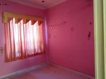 Rumah di Sorento Pakuwon City, Furnish, Hadap Selatan