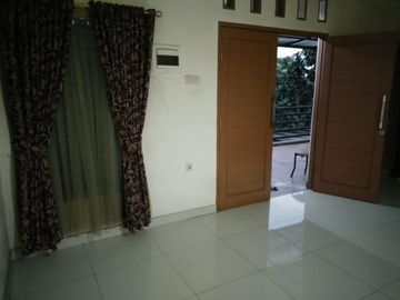 Dijual Rumah Cluster Cendana 2 Lantai Lokasi Bintaro Tangsel