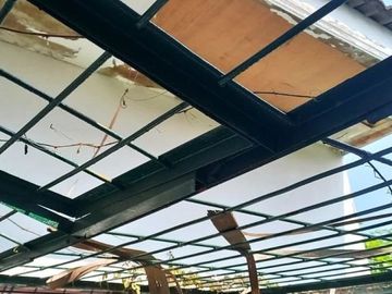 Disewakan Rumah Lokasi di Darmo Permai Selatan, Surabaya