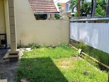 Disewakan Rumah Lokasi di Darmo Permai Selatan, Surabaya