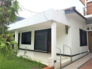 Disewakan Rumah 1 Lantai minimalis di Kebayoran baru Jaksel | IW-7541