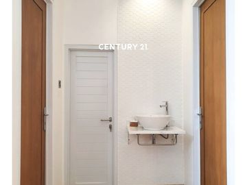 Rumah Cantik 1 Lantai Di Ciputat AR 17724