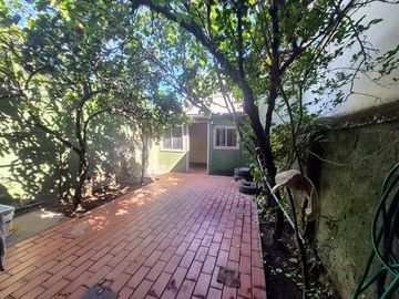 Casa en venta de 3 dorm. en Independencia
