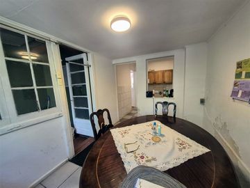 Casa en venta de 3 dorm. en Independencia