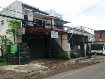 Ruko tingkat jalan kelud malang | DREAMPROPERTI