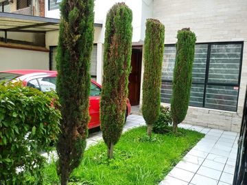 Vende Bonita Casa 4 Recamaras en Residencial Villa Coapa Tlalpan