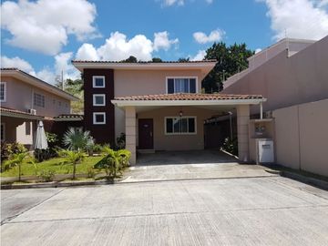 VENTA CASA BRISAS DEL GOLF