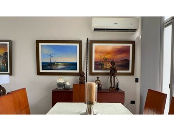 CASA MODERNA Y AMPLIA EN URB MARINA BLUE, MANTA
