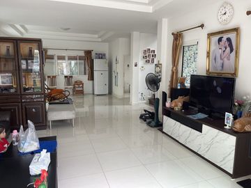 3 Bedroom House for sale at Nirun Ville 8