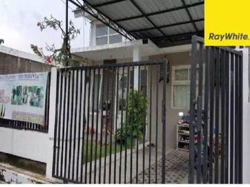 Dijual Cepat Rumah SHM Lokasi di Perum Amerta Wonorejo