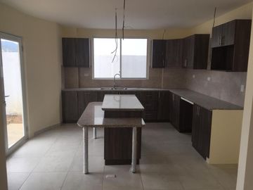 Casa - Vía a la Costa