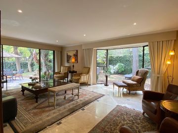 CASA EN VENTA  Y RENTA EN BOSQUES DE LAS LOMAS