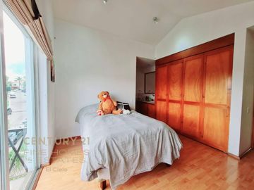 Venta de Casa en la Vista Country Club, Atlixcáyotl, Puebla, de 3 recámaras