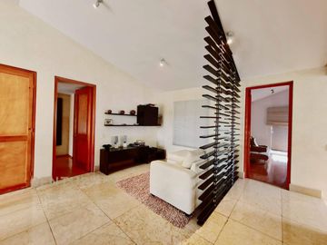 Venta de Casa en la Vista Country Club, Atlixcáyotl, Puebla, de 3 recámaras