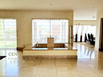 Venta de Casa en la Vista Country Club, Atlixcáyotl, Puebla, de 3 recámaras