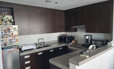 Condominium for Sale 2 Bedrooms: 2BR Flat Condo for Sale in Edades Tower and Garden Villas Rockwell Center Makati