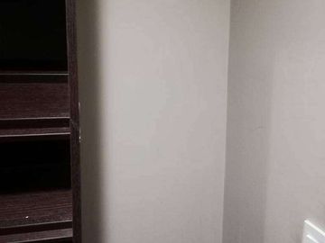 Departamento en venta en edificio Élite Building, sector Mall del Sol, Guayaquil, a 3 minutos del Aeropuerto