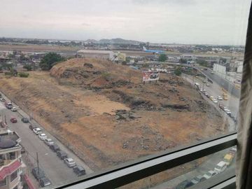 Departamento en venta en edificio Élite Building, sector Mall del Sol, Guayaquil, a 3 minutos del Aeropuerto