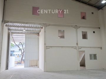 Gudang Siap Pakai 3 Lantai Office Di Delta Silikon Cikarang