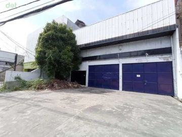RUMAH USAHA Ex Bengkel Jl. Arif Rahman Hakim SBY