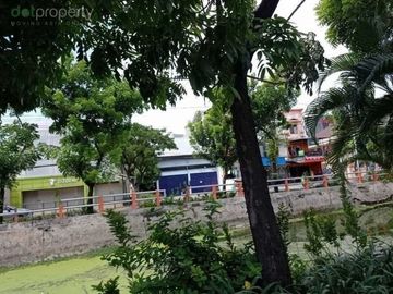 RUMAH USAHA Ex Bengkel Jl. Arif Rahman Hakim SBY