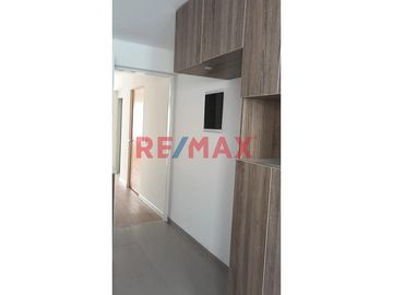 🌟 ¡Descubre tu nuevo hogar en Miraflores! 🌟

🏢 **Departamento  Exclusivo - Estreno** 🌆
📍 Dirección: C. Coronel Inclán 358, Miraflores, Lima.

🛋️