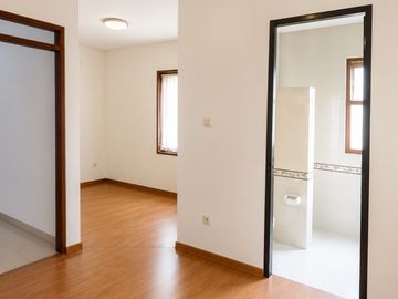 DIJUAL RUMAH SUDUT DI MUTIARA FATMAWATI RESIDENCE - PONDOK LABU, JAKARTA SELATAN