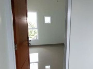 Rumah kwalitas Premium 2 lantai di Cilodong Depok
