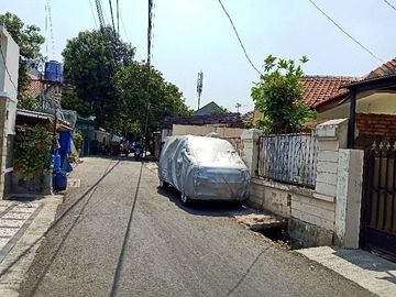 RUMAH DEKAT SLIPI JAYA MALL KEMANGGISAN ILIR JAKARTA BARAT