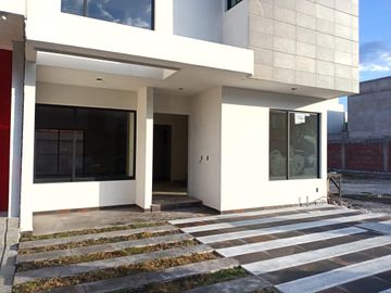 Casa en venta, Fuentes de San José,  Santa Cruz Otzacatipan, Toluca Edo. de México