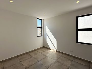 Casa en Venta Mérida, Privada Altamira, Cholul (Modelo E )