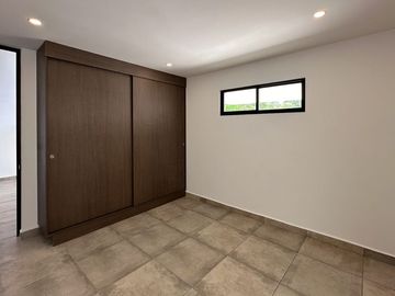Casa en Venta Mérida, Privada Altamira, Cholul (Modelo E )
